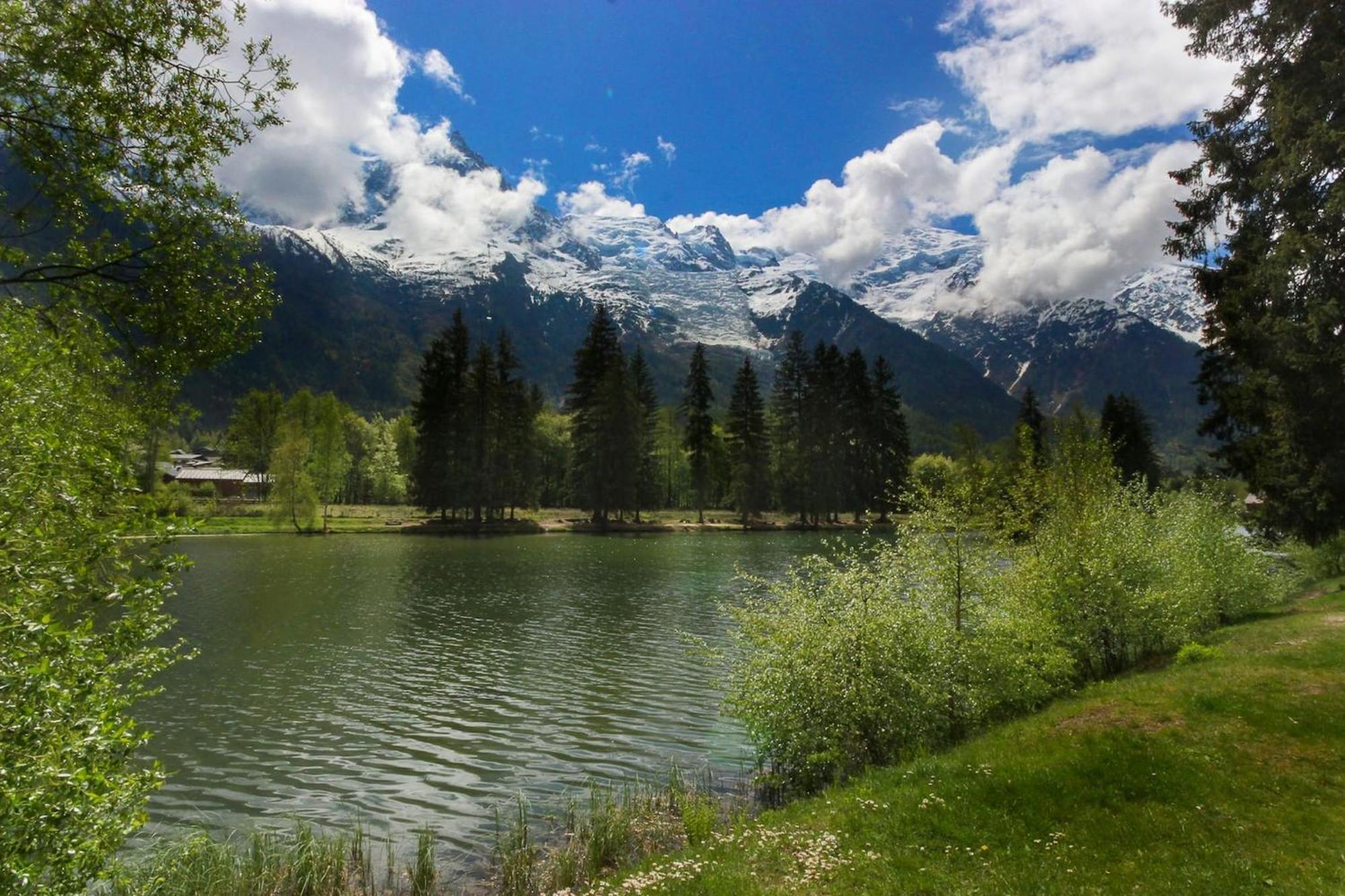 Les Capucins - Calm - Mont-Blanc - Lake Gaillland Chamonix Ngoại thất bức ảnh